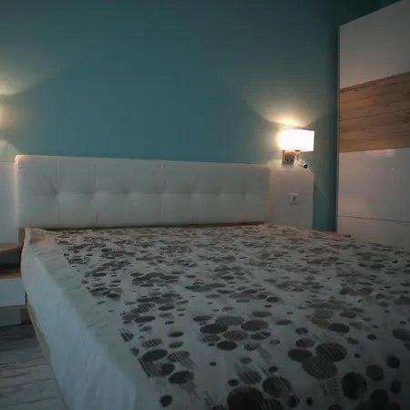 Newly Renovated Holiday Home Apartment Daire *