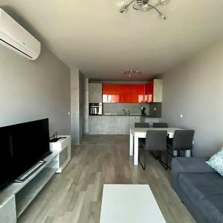 Newly Renovated Holiday Home Apartment Burgas